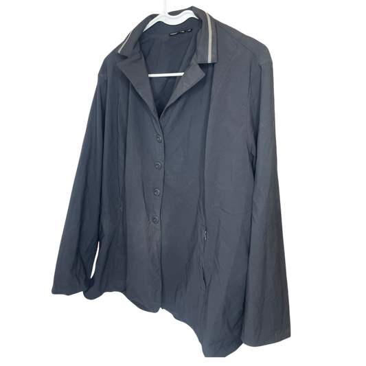 CONSIGNMENT Kerrits Women's Stretch Competitor Coat Black size 2XL